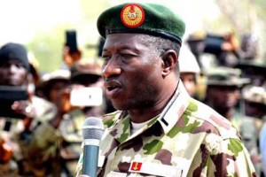 President Jonathan addressing the sodiers