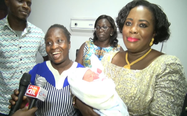L-R: Ese Oruru’s mother, wife of Bayelsa State Governor, Mrs. Racheal Dickson with the new baby